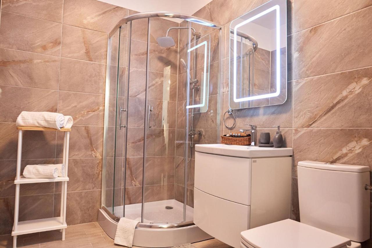 Vanilla Luxury Apartment Spa N Pool Beach Resort Navodari Dış mekan fotoğraf