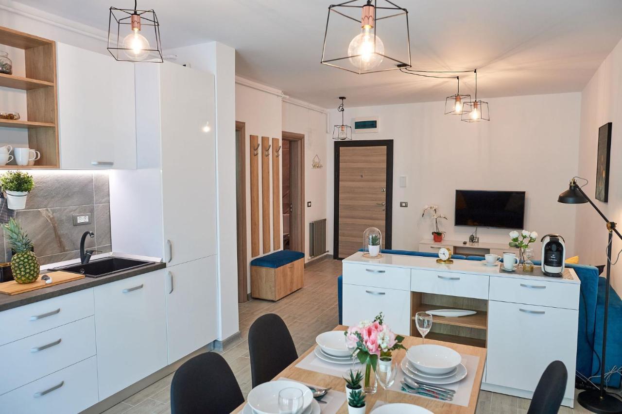Vanilla Luxury Apartment Spa N Pool Beach Resort Navodari Dış mekan fotoğraf